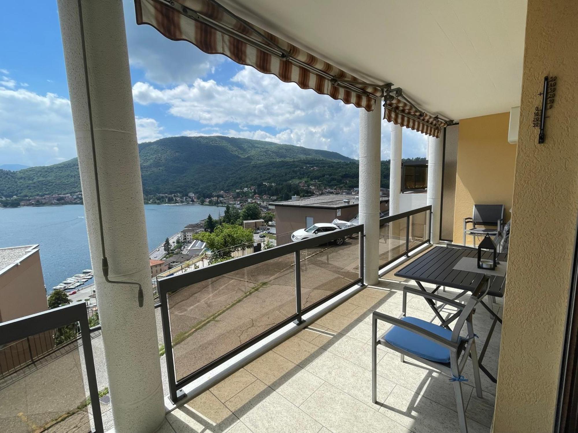 Appartement Novotna Ponte Tresa Extérieur photo